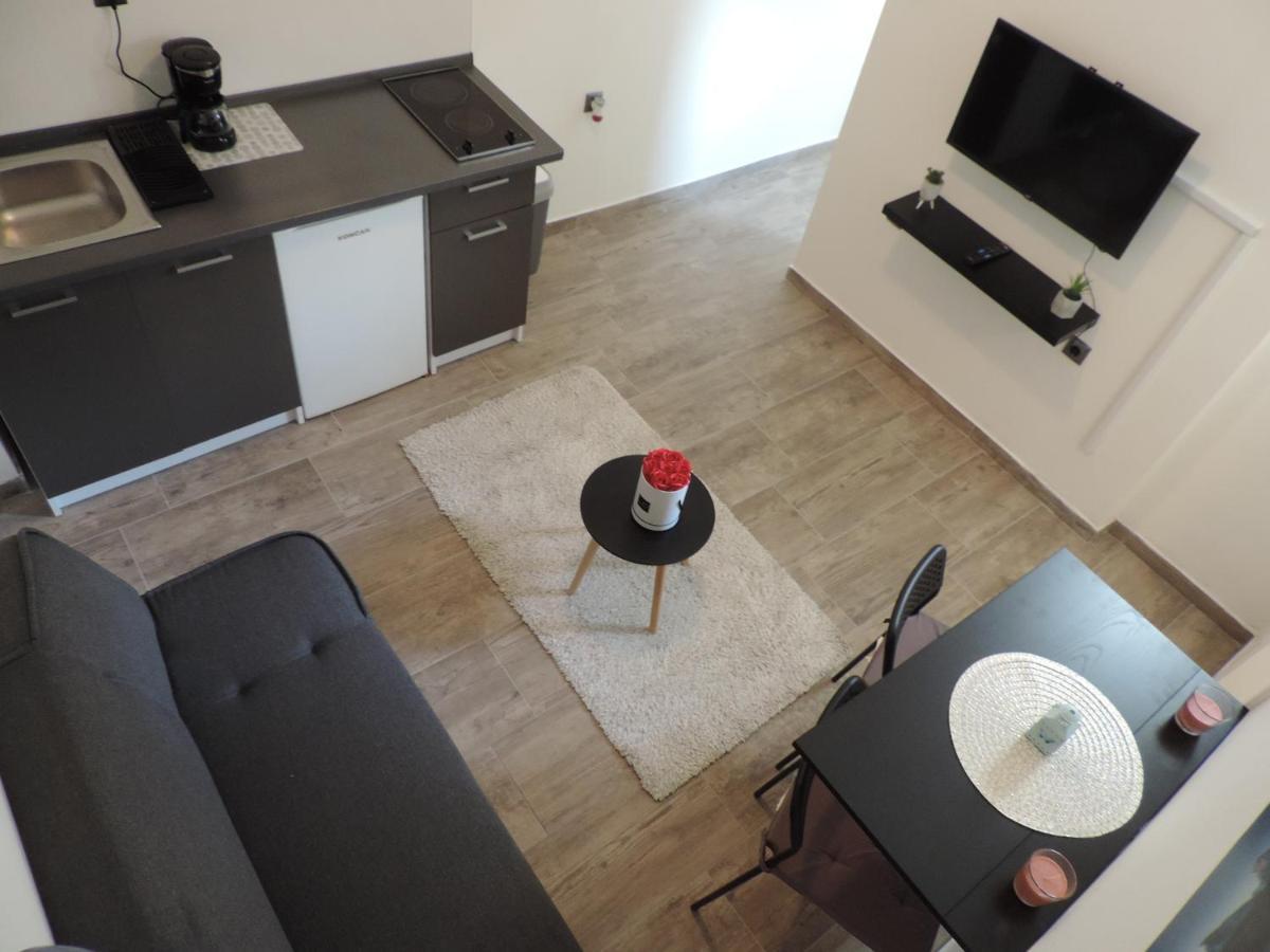 Apartment Carla Split Extérieur photo