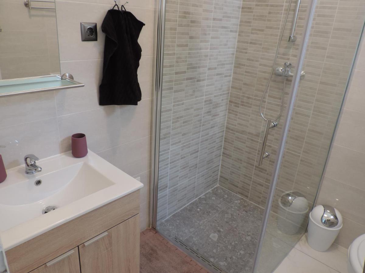 Apartment Carla Split Extérieur photo